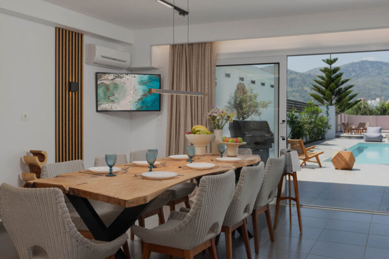 Fully Equipped Kitchen.
